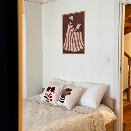 Location In Besiktas Lägenhet *